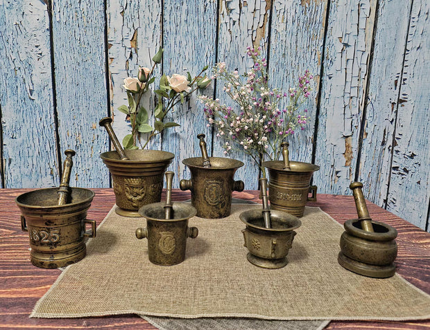 <h3>Antique Kitchen Utensils</h3>