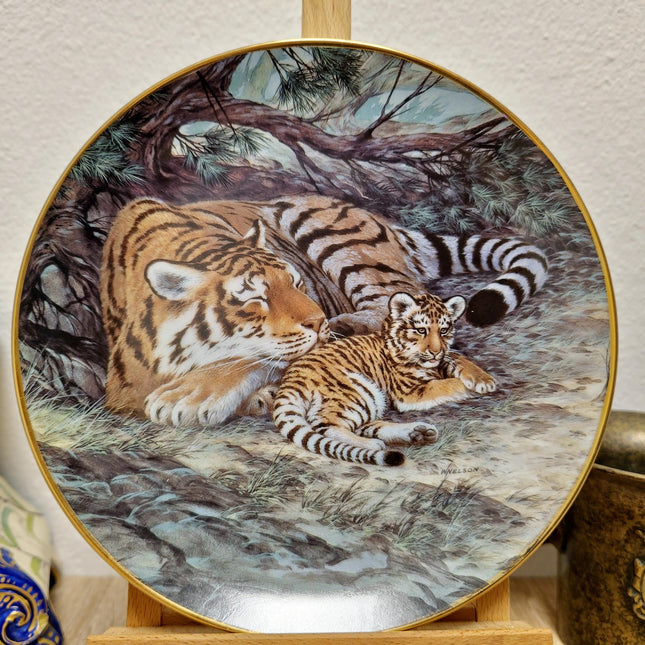 Vintage Wildlife Porcelain Plate, 22K Gold Rim, Collectible Animal Art