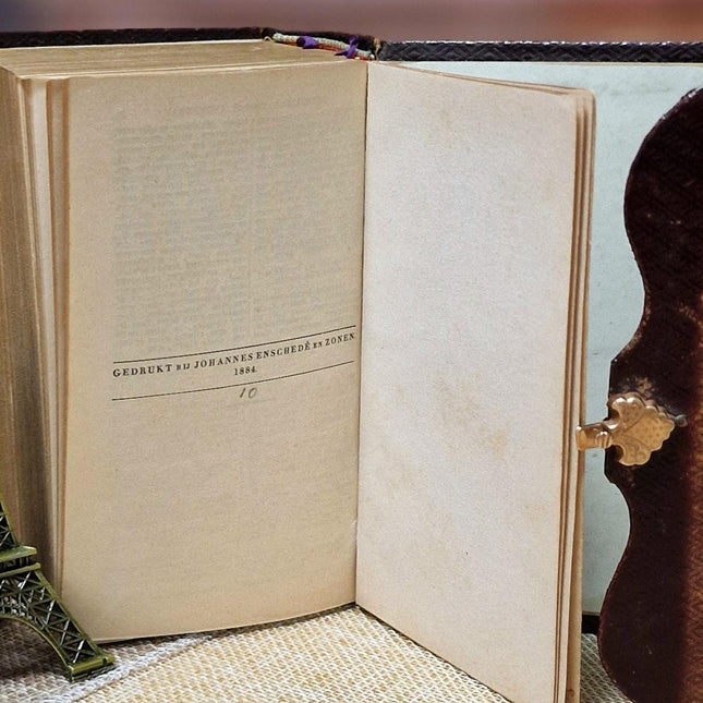 1884 Rare Antique Dutch New Testament Bible, Leather Bound with Gold Lock, Engraved Clasp, Vintage Collectible Religious Scripture Gift