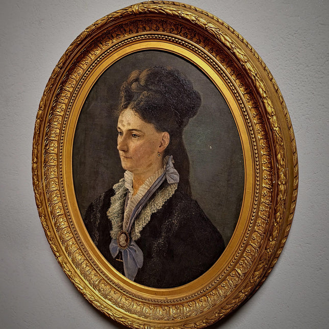 Antique German Oil Painting, 19th Century Large Female Portrait, Original Oval Canvas, Museum-Style, Gold Ornate Frame, Elegant Wall Art